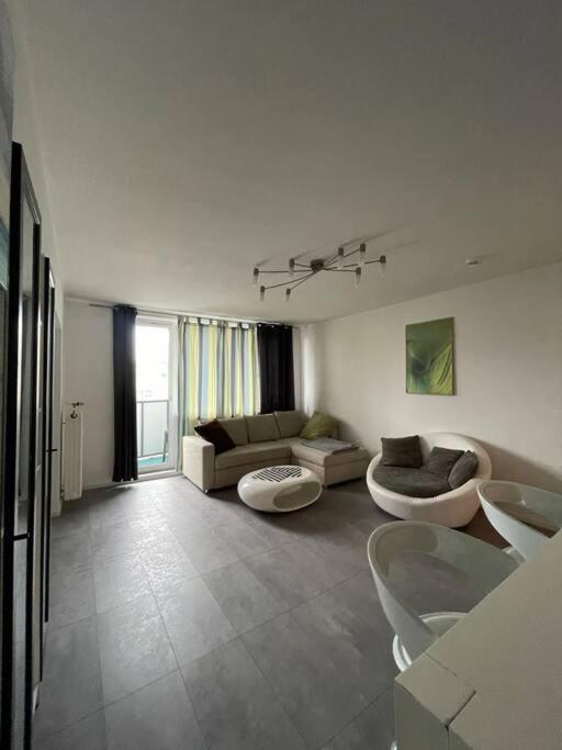 Attractive Flat Near Charlottenburg & Center Appartement